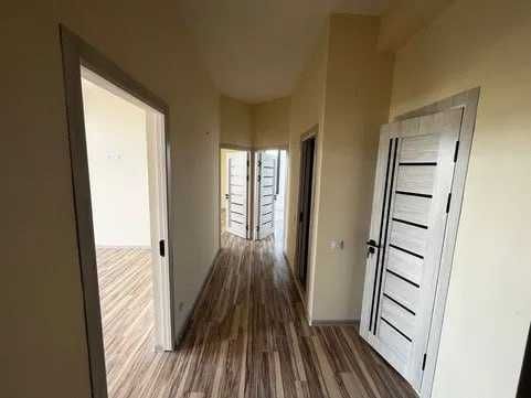 метро юнусабад13 квартал 3хонали новостройка кадастр бор 70м2; Ikat