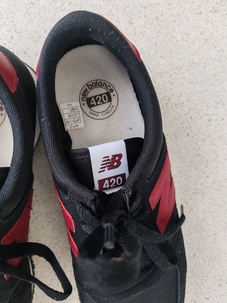 Дамски маратонки New Balance 420