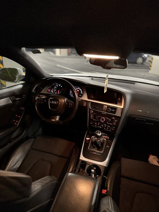 Audi A5 2.0TFSI 230CP 2010