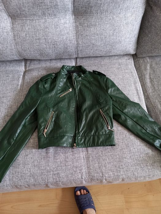 Продам куртку, размер 42-44,женский,б/у,Турция