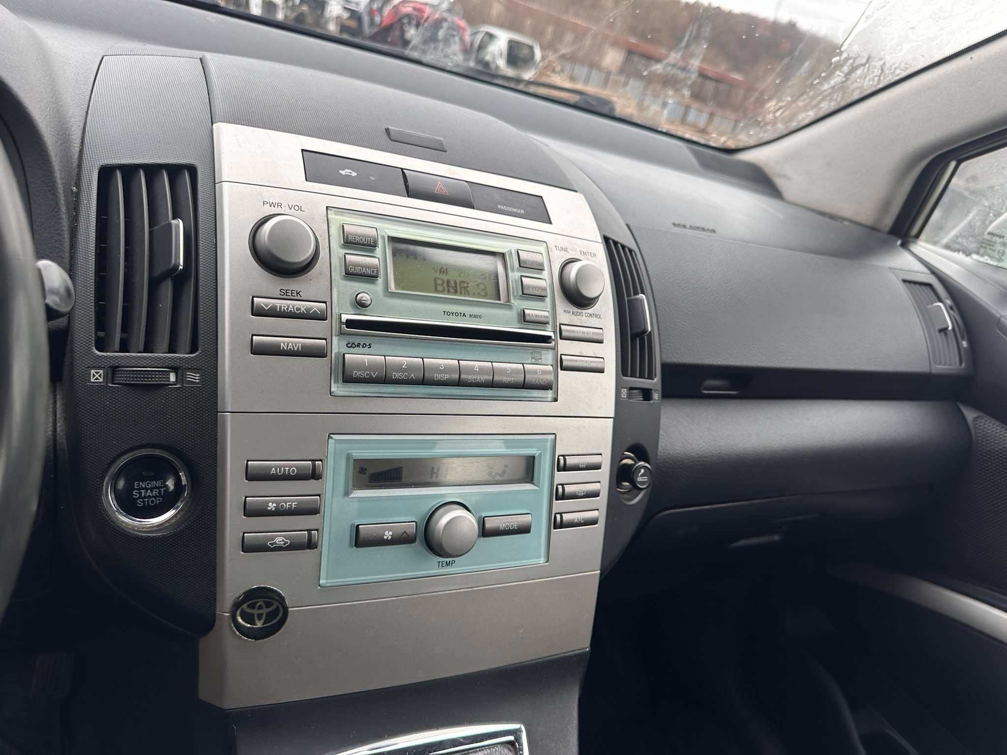 НА Части Toyota Corolla Verso 2.0 D-4d 116к.с 2005г