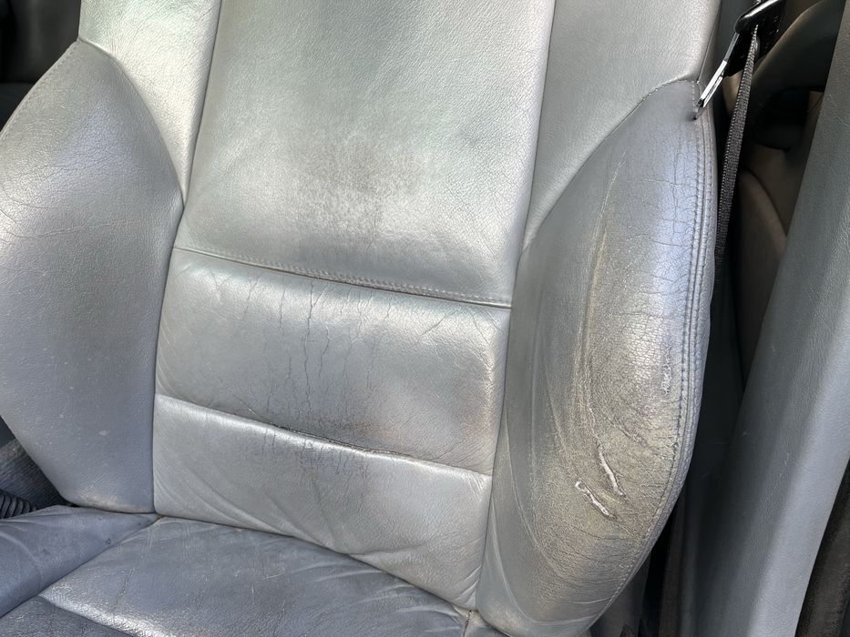 Кожени седалки тип Рекаро за BMW E46 Комби (с подгрев и надуване)