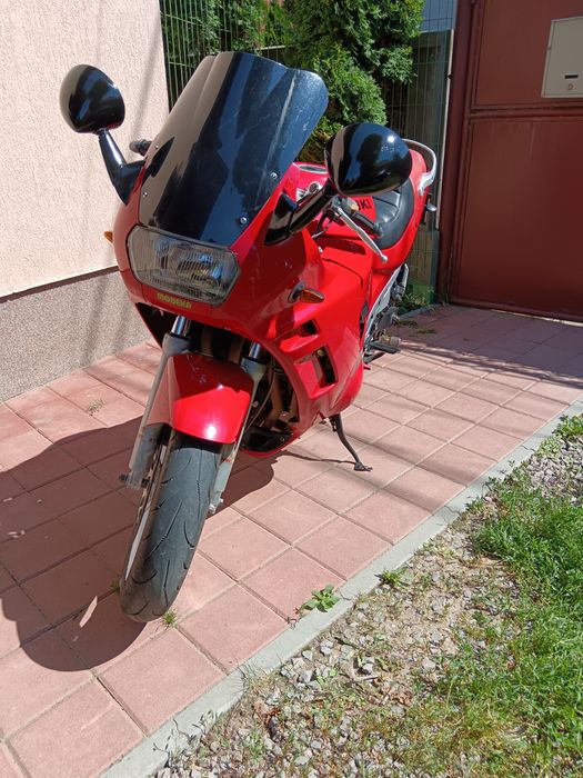 Suzuki gsx 600 ,,
