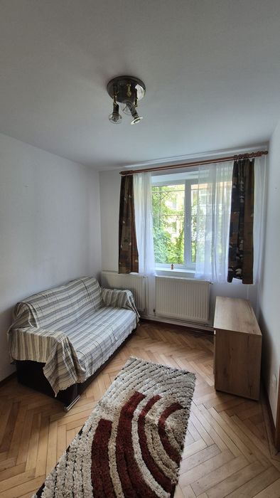 Închiriez apartament cu 2 camere în Hipodrom, pe Aleea Turnu Roșu