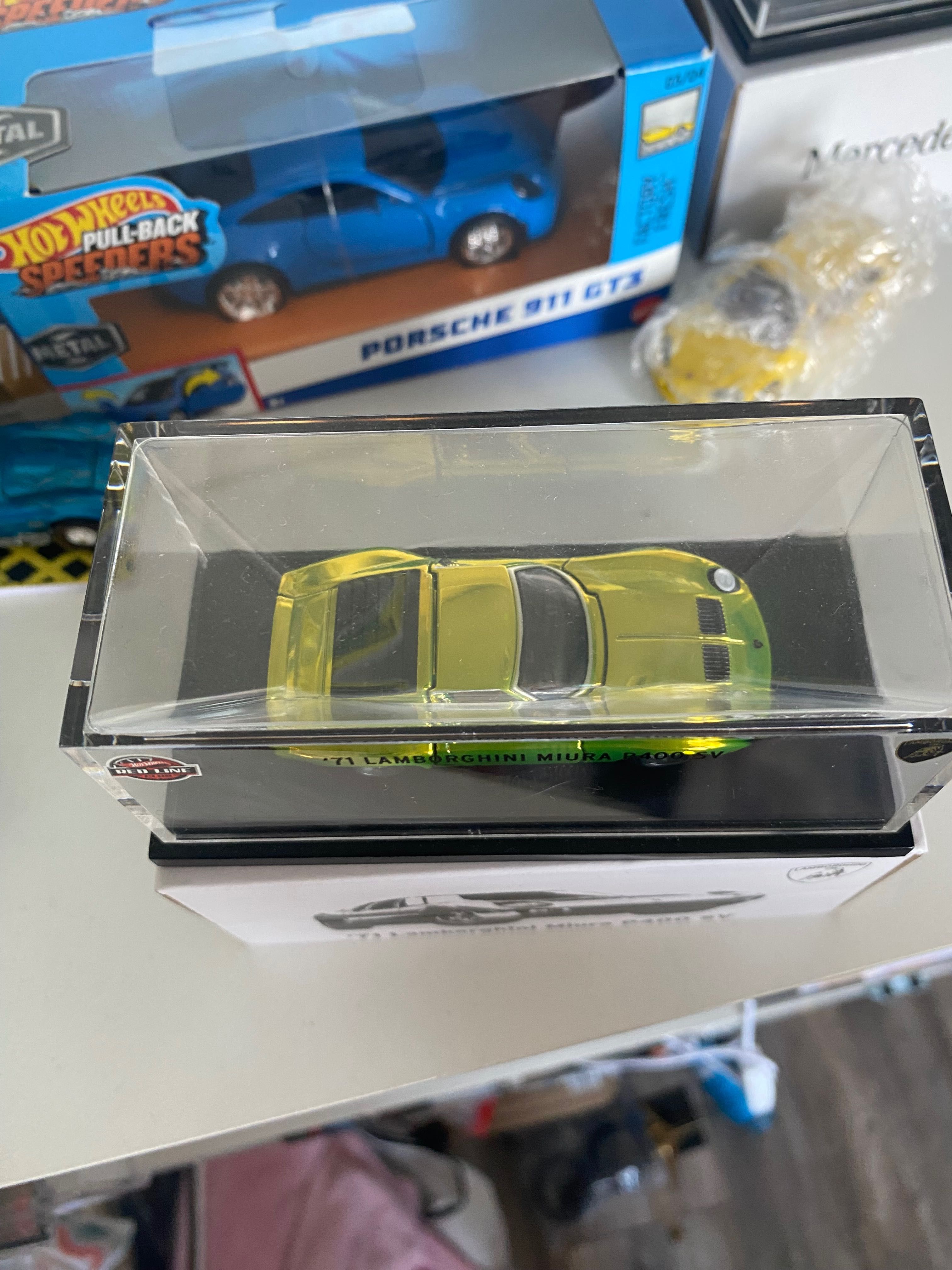 Hot Wheels RLC Lamborghini miura P400