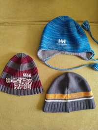 шапки Helly Hansen, Quechua и G Star