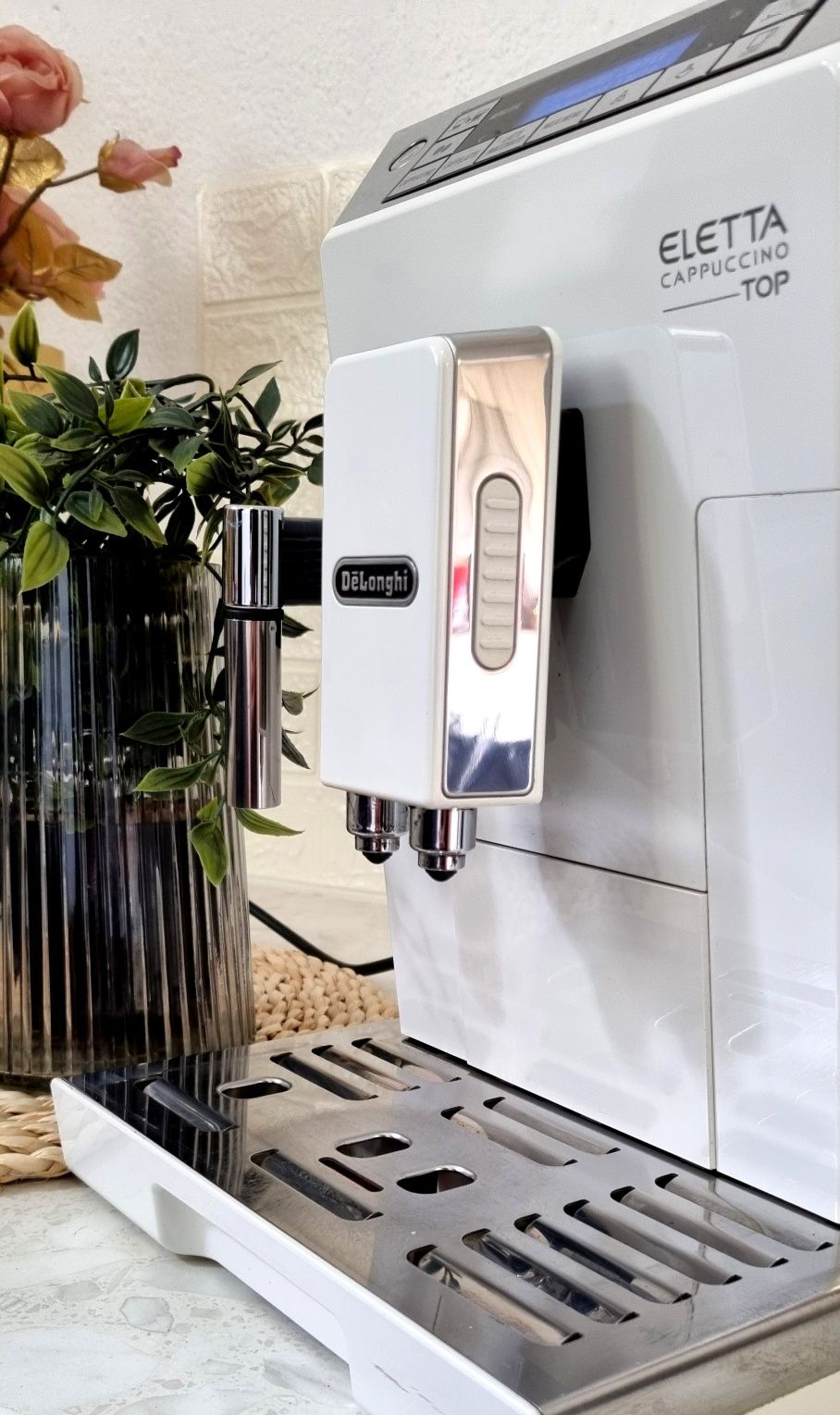 Кафемашина DELONGHI ELETTA CAPUCINO TOP | Делонги с гаранция и подарък