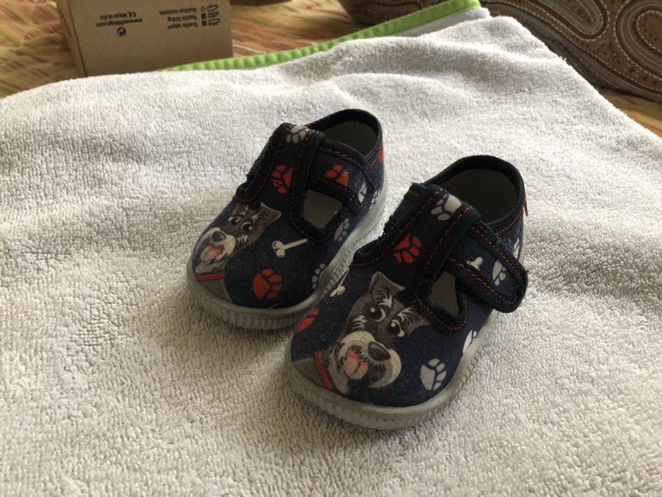 Бебшки обувки и пантофи