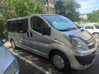 Opel  vivaro 8+1