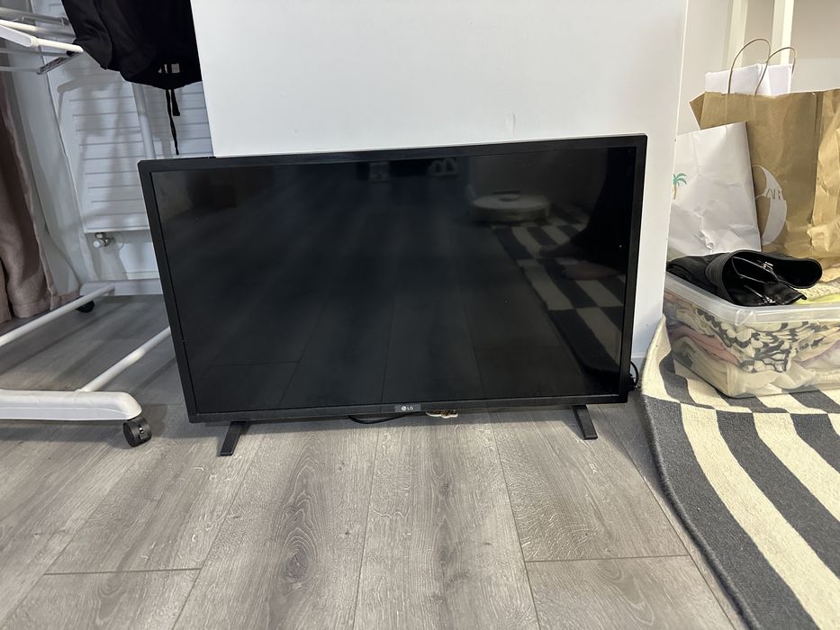 Televizor Lg 80 cm