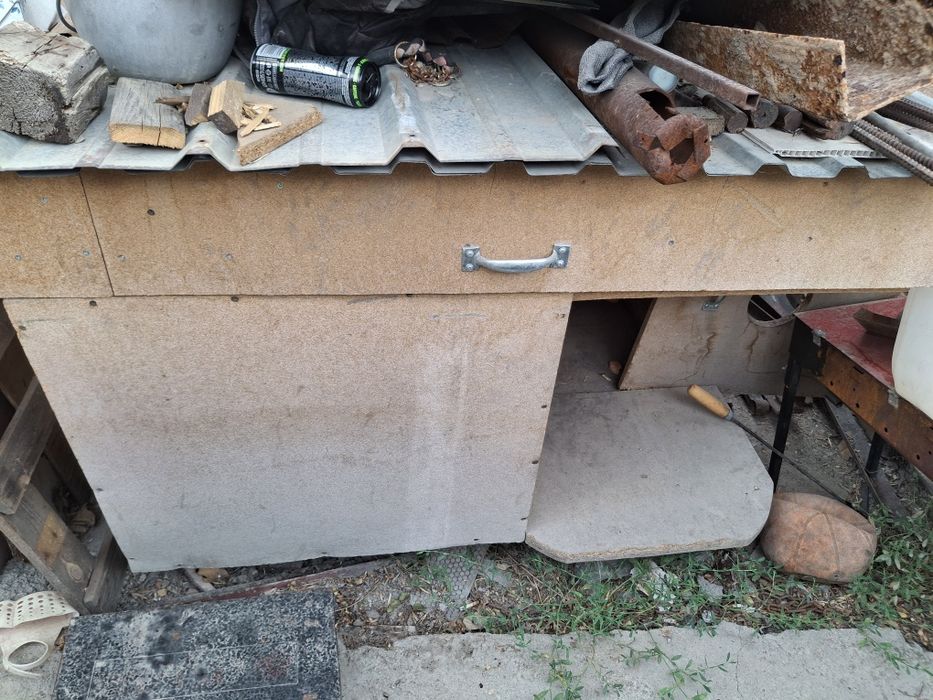 Утеплённая будка для большой собаки