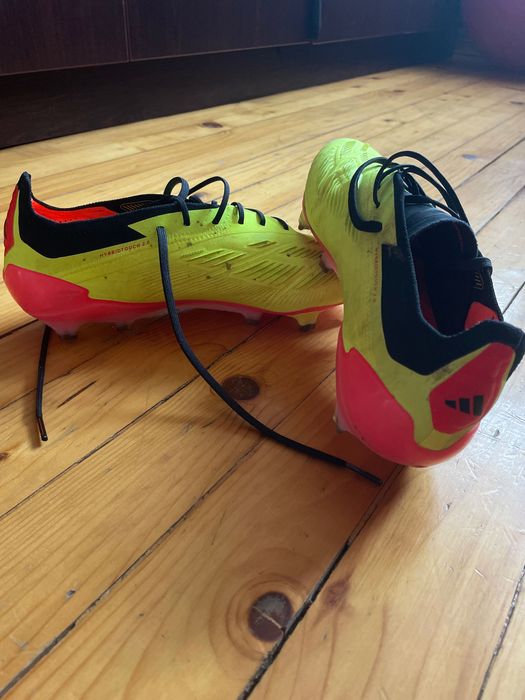 Adidas predator номер 42 номер.