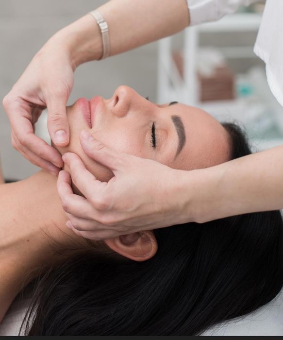 Омолаживающий , миофасциальный массаж Лица