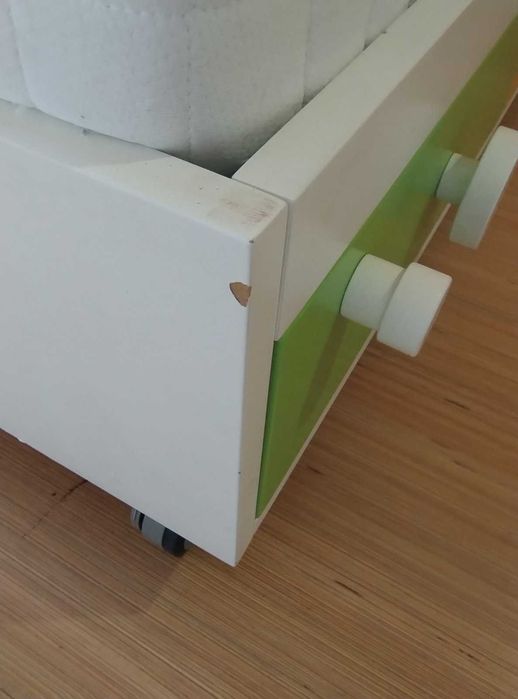 Детско легло с 3 чекмеджета, матрак и протектор