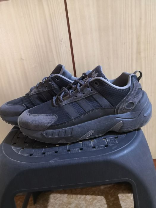 Маратонки Adidas original ZX 22 N	40,2/3