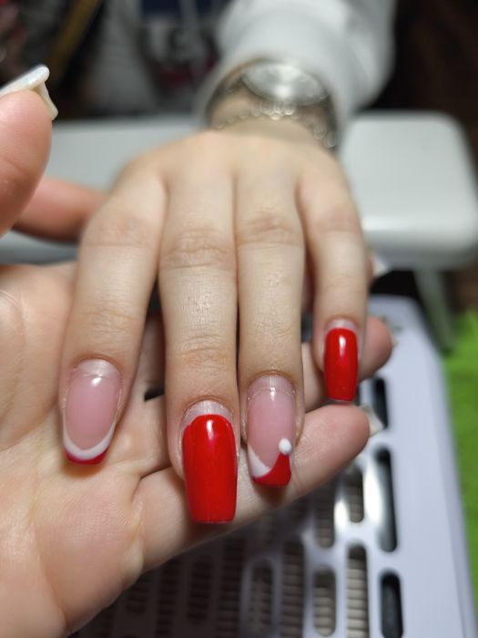 Unghii cu gel sector 4