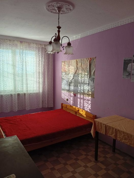 Давам под наем апартамент две стаи +бокс, обзаведен в добро състояние