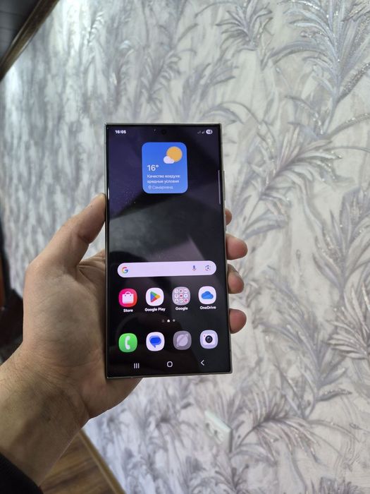 Samsung S24Ultra 12/256g 2sim  sotiladi