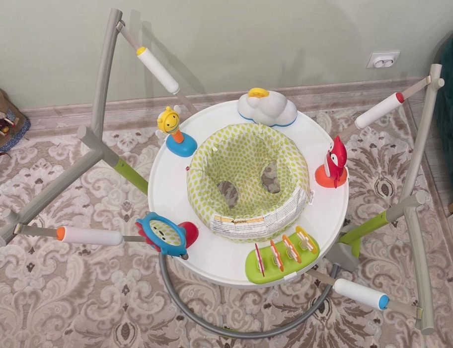 Jumper pliabil centru de activitati +4luni-12kg,scaun360°,sunete,lumin