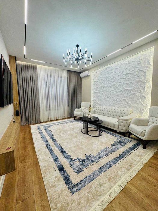 НОВОСТРОЙКА 4/3/10
Паркентская улица / мост
Застройщик Real House