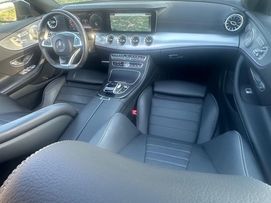 Mercedes-benz E220 coupe AMG/Panoramic/Virtual cockpit