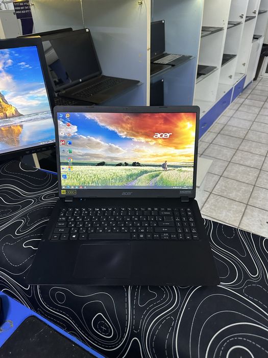 Acer Core i5-6300 ОЗУ-8ГБ ССД-512ГБ цикл 41 емкость 67% в среднем сост