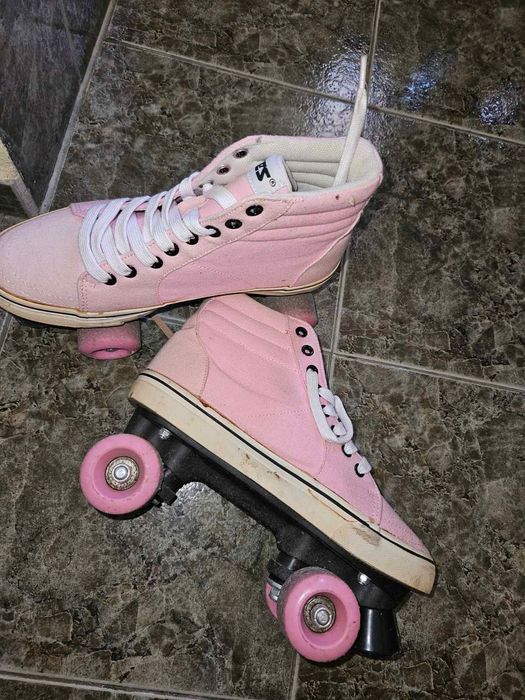 Кънки за момичета в размер 40
