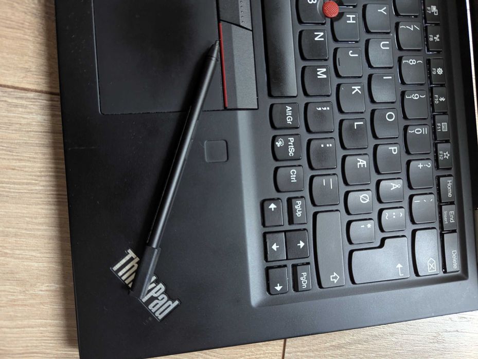 Lenovo ThinkPad X390 Yoga 13,3" 500GB SSD i7-8665U 16GB RAM