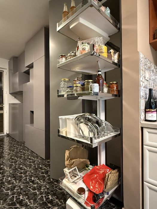 Шкафове/секция за съхранение