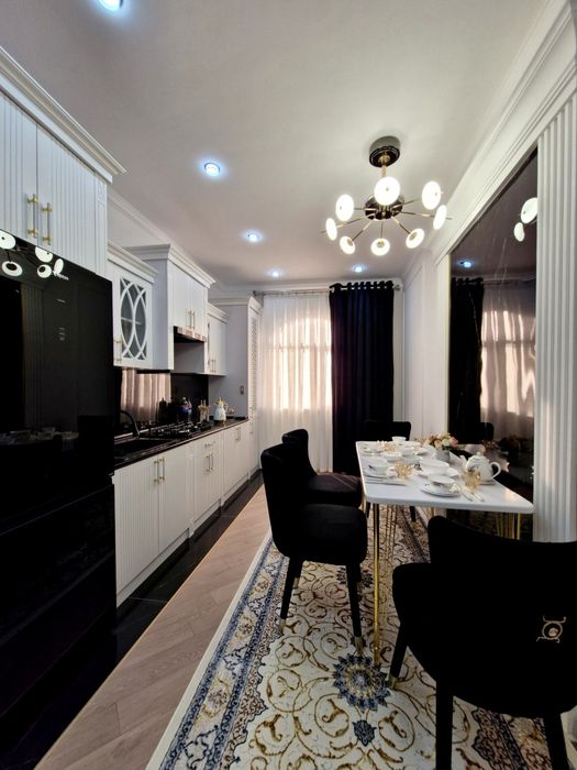 3 комнатная люкс квартира в Новостройке с Лифтом