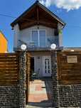 Cazare Regim hotelier -Casa intreaga/Casa TOMY - ,, O oaza d