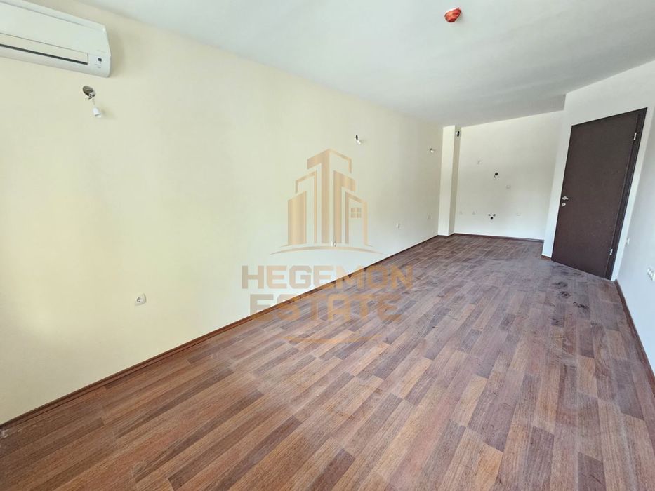 Продава се Двустаен апартамент в к.к. Златни пясъци - 80 кв.м за 1740 €/кв.м - Снимка #3