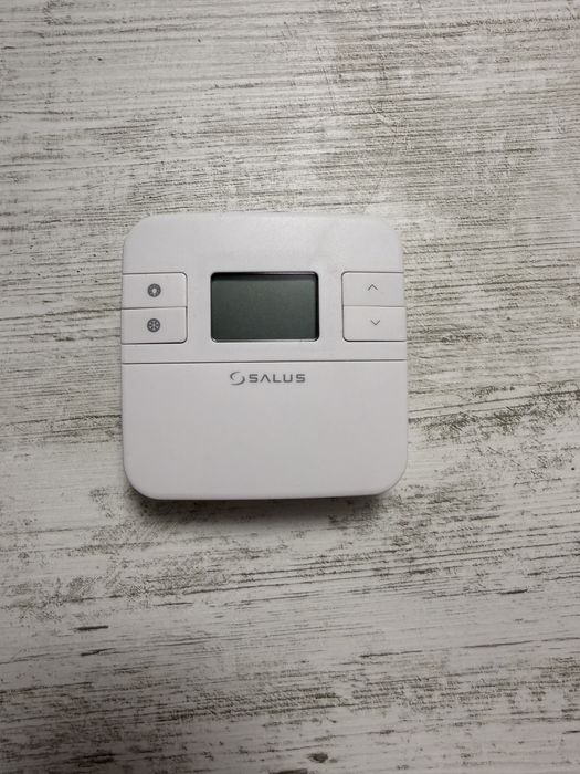 Vand termostat ambiental salus pentru centrale