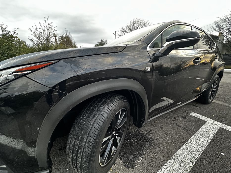 Lexus NX 300 H F Sport