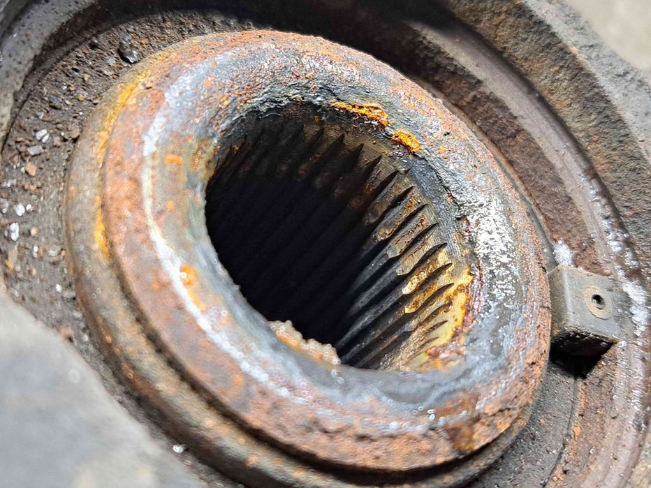 Fuzeta fata stanga Skoda Fabia 2 Combi (5J, 545) [Fabr 2007-2014] OEM
