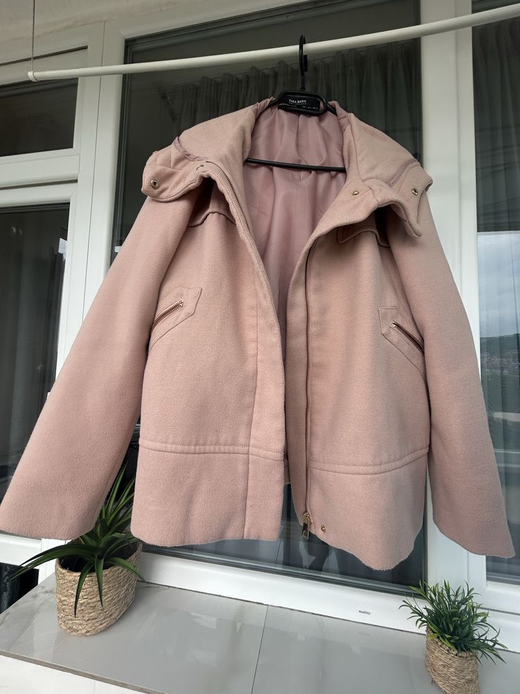 Палто с качулка Zara, цвят - пепел от рози
