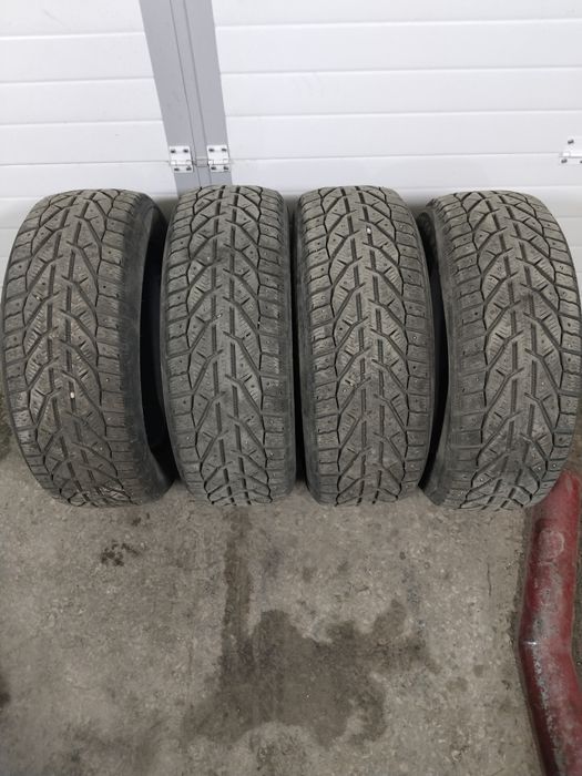 Комплект зимней резины