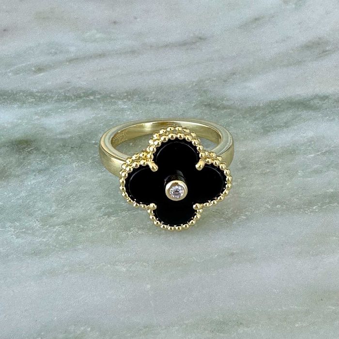 Inel Van Cleef & Arpels Vintage Alhambra