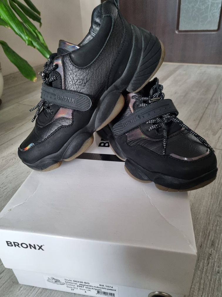 Кожени обувки Bronx