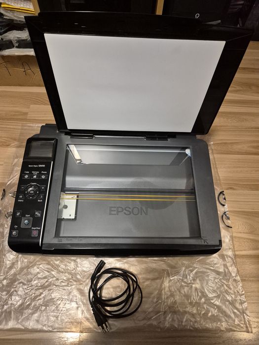 Vând imprimantă multifuncțională, Epson Stylus SX410.