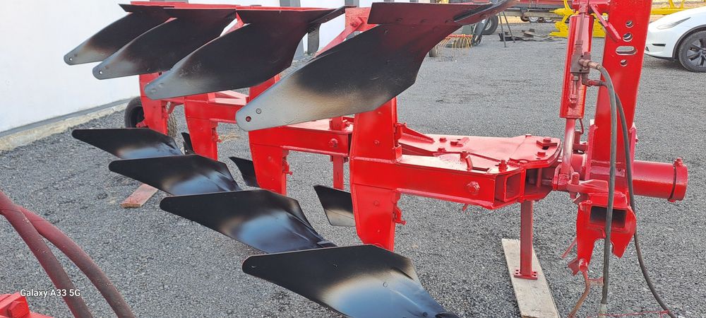 Plug 4 trupite piesa