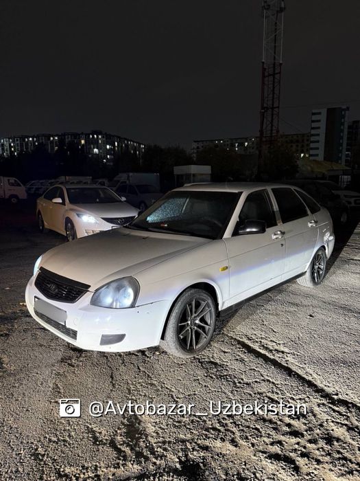 •Lada Priora 2008•