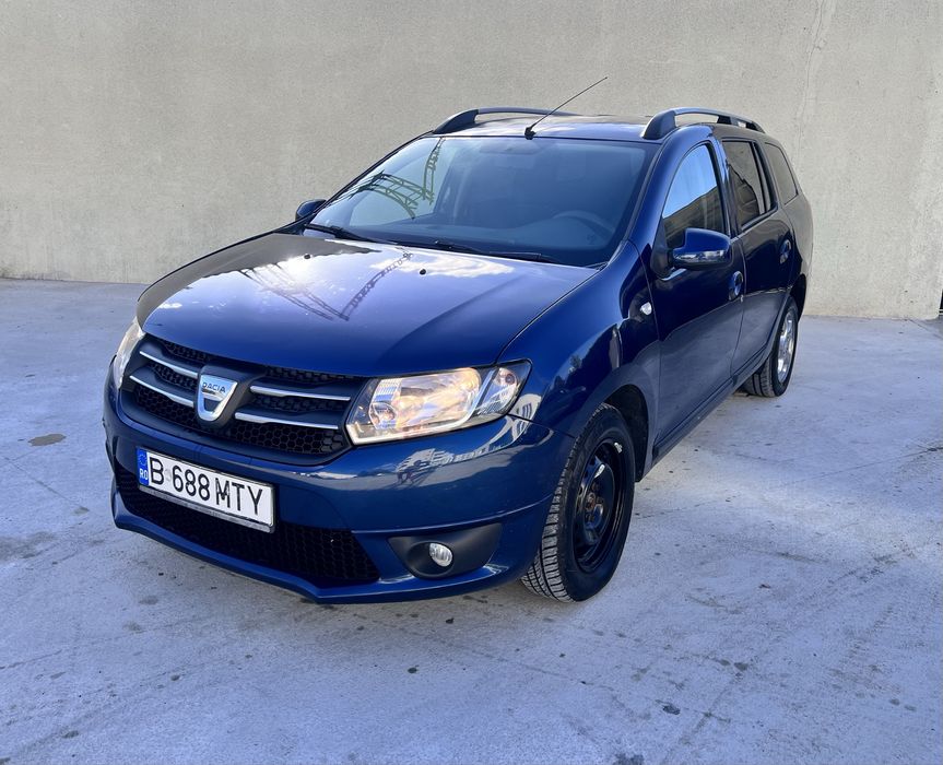 Dacia Logan usor avariat