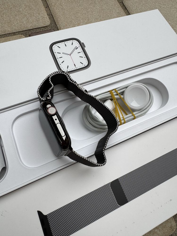 Apple Watch 7 45mm Milanese Loop + Cellular Sapphire Glass!