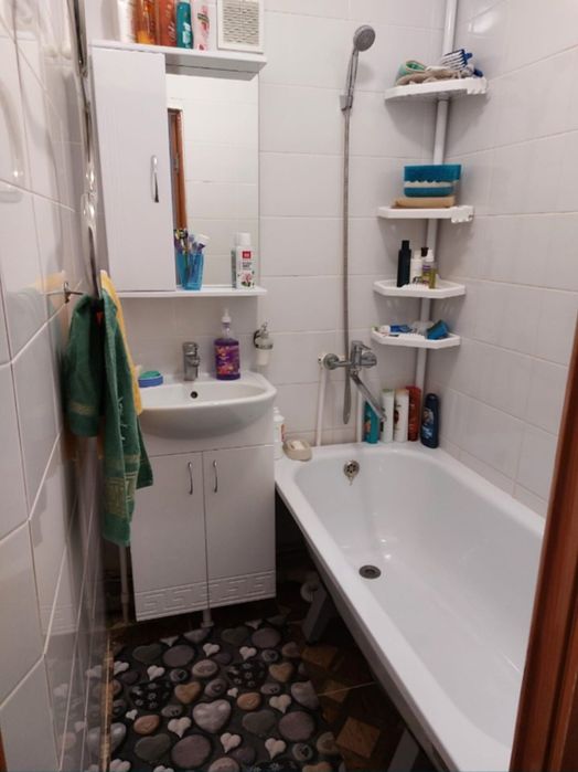 Продам 2 комнатную квартиру