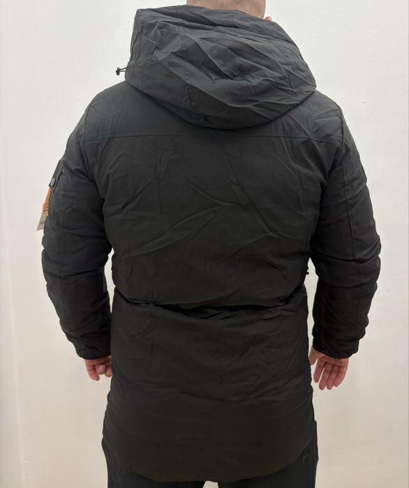 Мъжка парка в два цвята