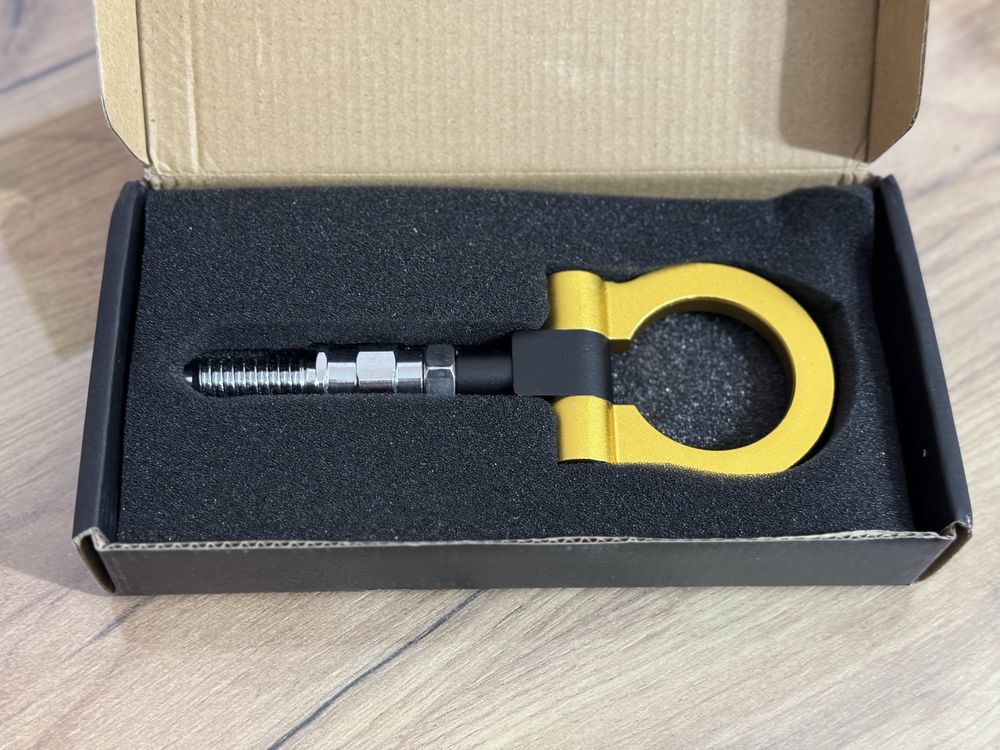 Кука за теглене Tow Hook