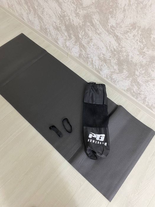 Коврик для йоги и фитнеса