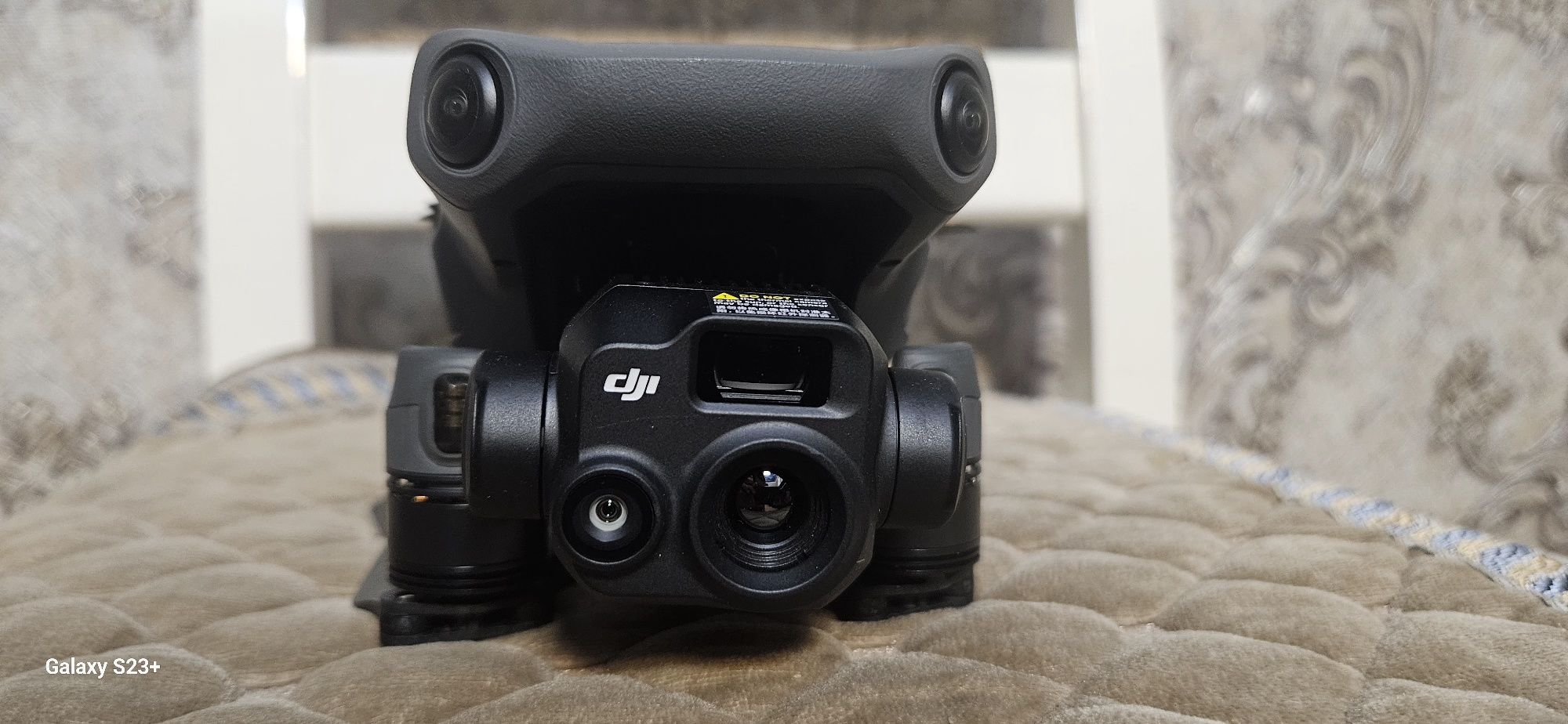 Дрон с тепловизором Mavic 3t.