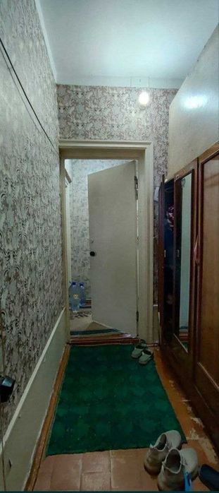 Срочноо... Сергели 5да 3-метрога якин 1 хона 40 квадрат